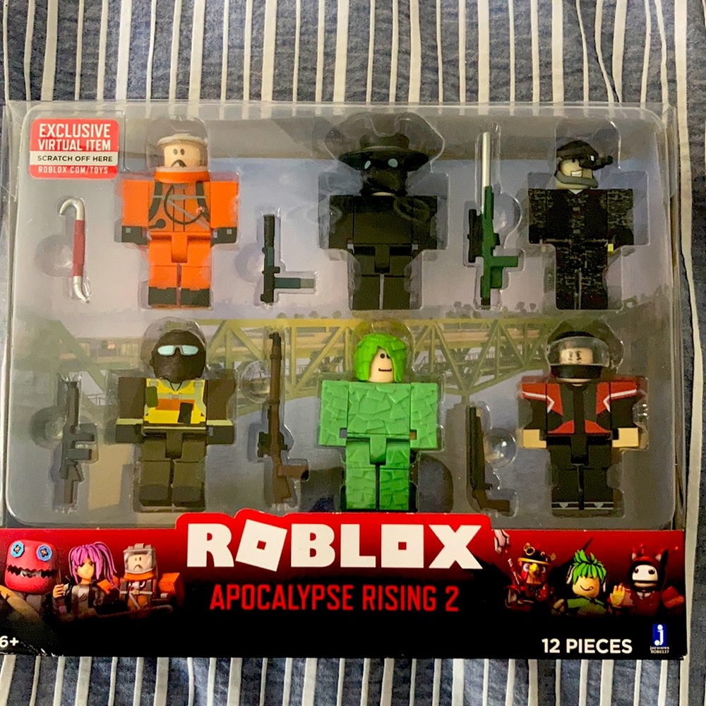 NEW ROBLOX Apocalypse Rising 2 toys